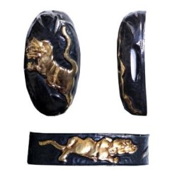 Tora Fuchi & Kashira