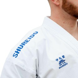 Set Shureido New Wave 3 WKF – 2 Vestes (Rouge et Bleue) + 1 Pantalon, Vêtement Sur Mesure | Artsmartiaux.fr