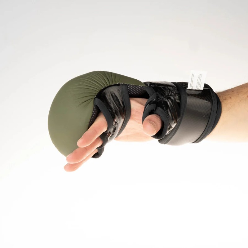 Gants de MMA pour l'entraînement des combattants