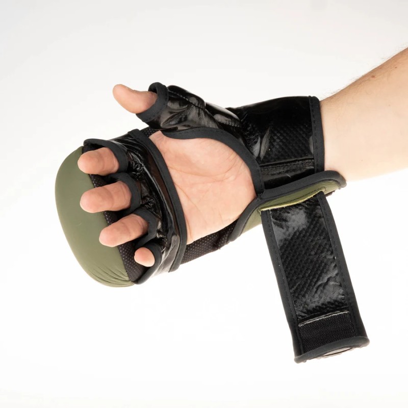 Gants de MMA pour l'entraînement des combattants