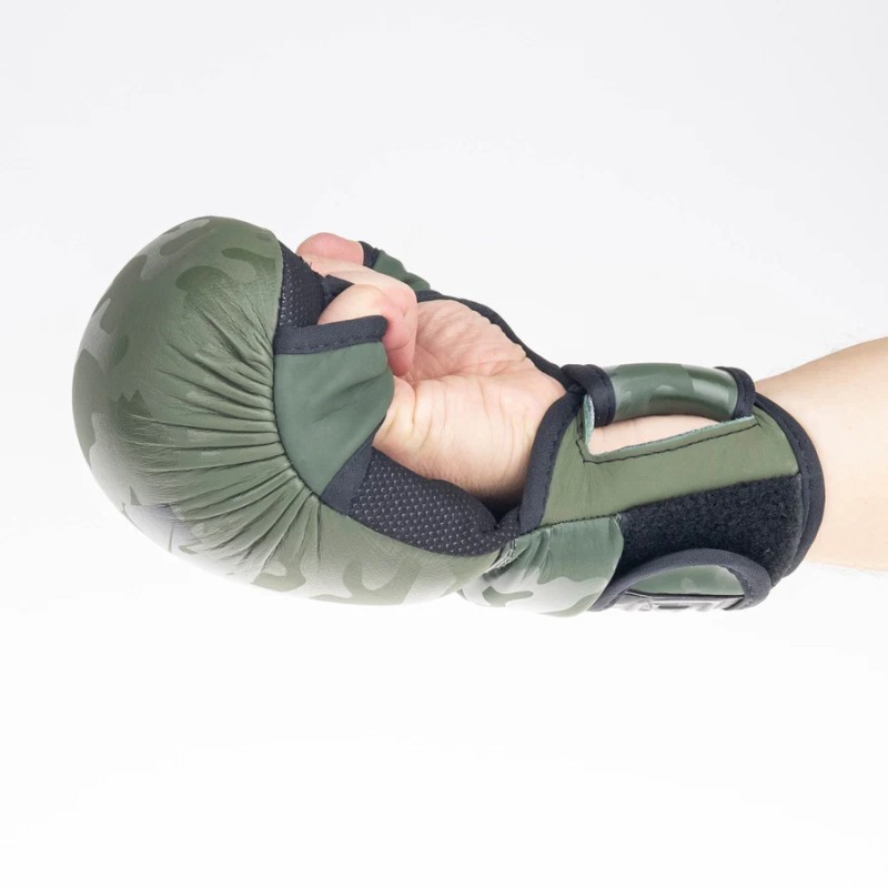 Gants de MMA pour l'entraînement des combattants