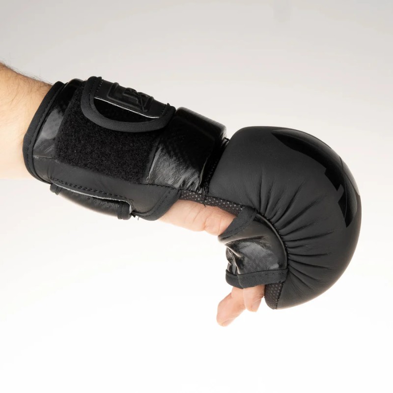 Gants de MMA pour l'entraînement des combattants