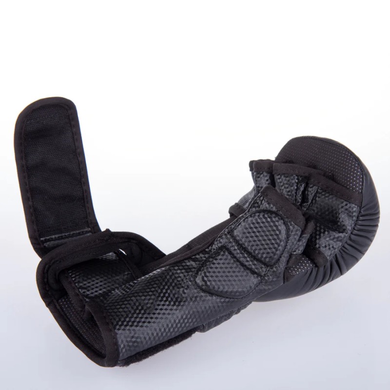 Gants de MMA pour l'entraînement des combattants