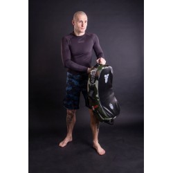 Bouclier de frappe pour combattant - MULTI GRIP - SÉRIE TACTIQUE - Wuest