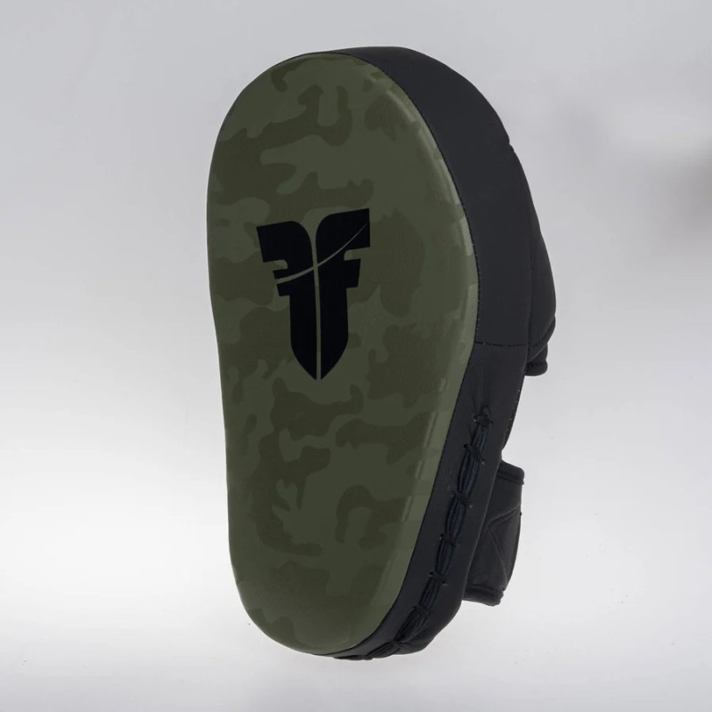 Fighter Focus Faeustlinge - Kaki/Camouflage